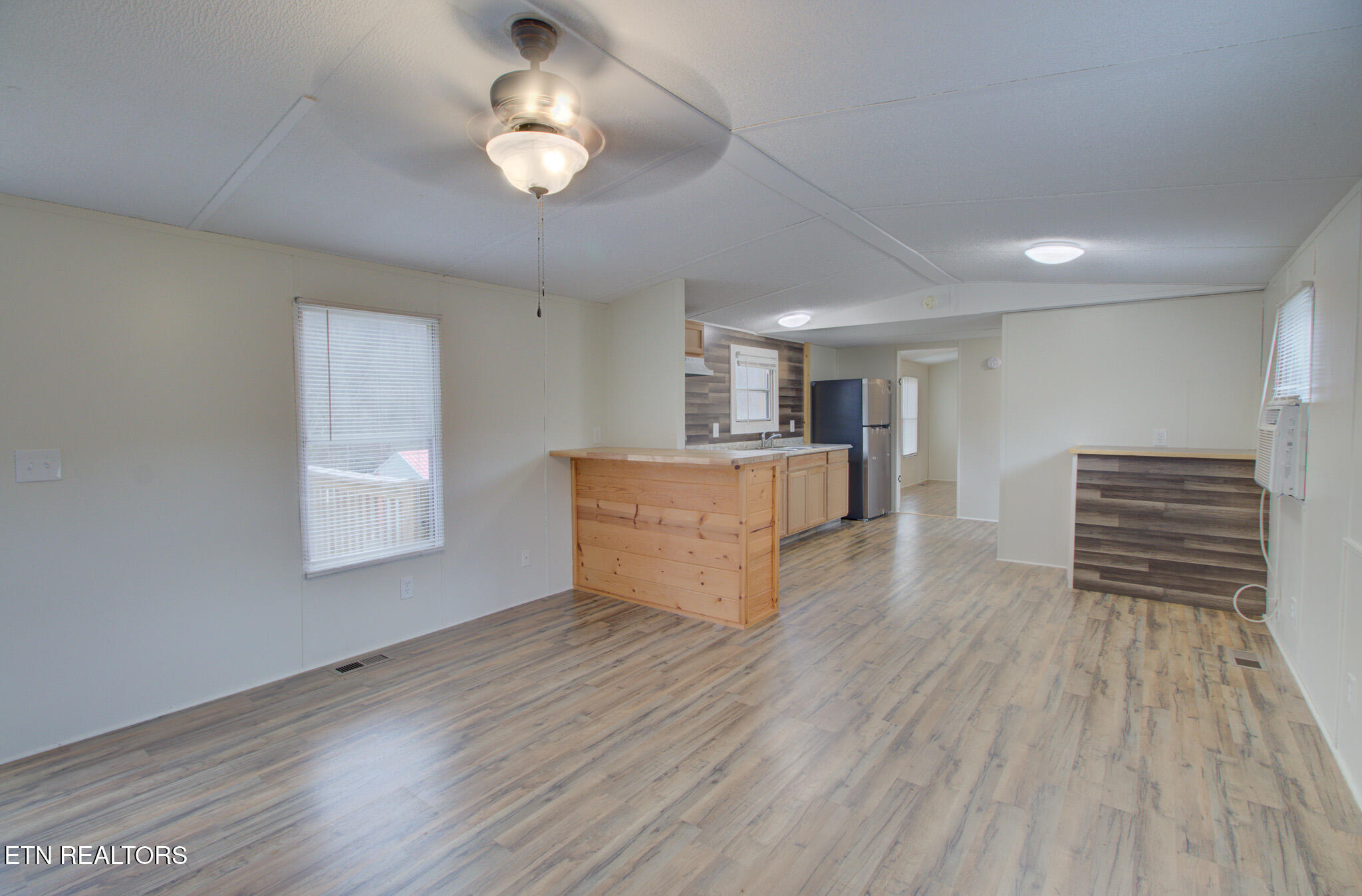 3763 Richardson Cove Road Sevierville, TN 37876 - Photo 12 of 28 3.0