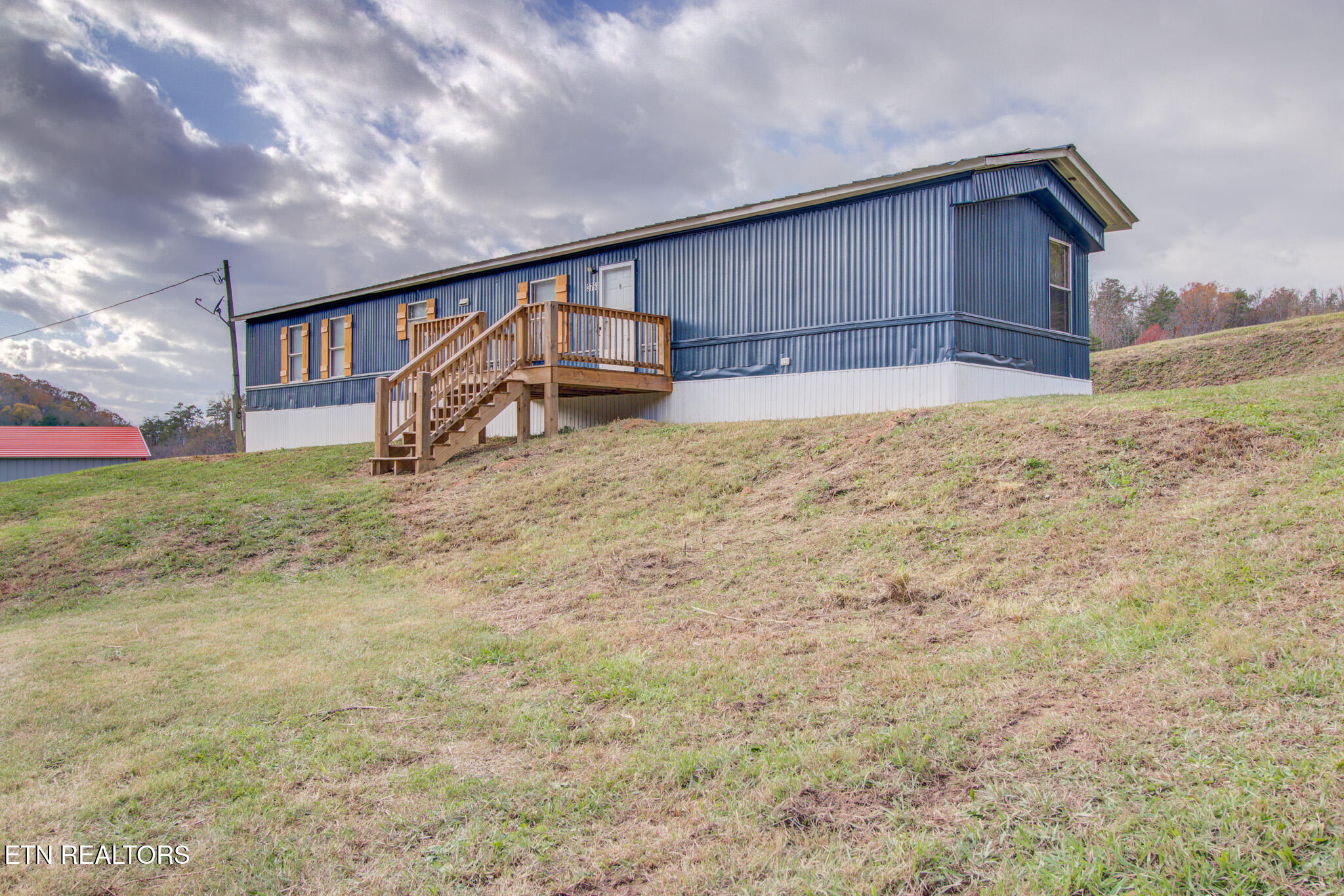 3763 Richardson Cove Road Sevierville, TN 37876 - Photo 2 of 28 1.1