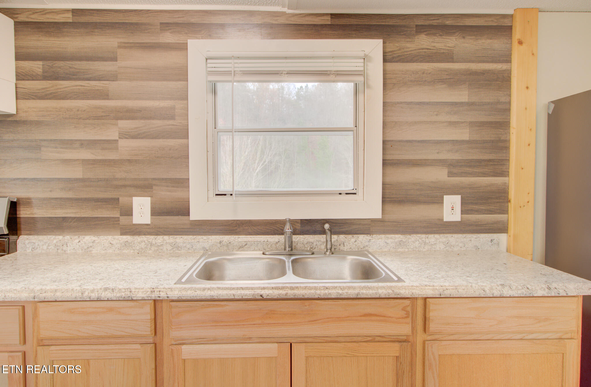 3763 Richardson Cove Road Sevierville, TN 37876 - Photo 10 of 28 2.1