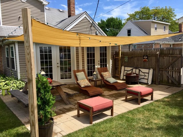 10906 Parkside Avenue Chicago Ridge, IL 60415 - Photo 14 of 15 a view of a patio with furniture and floor to ceiling window