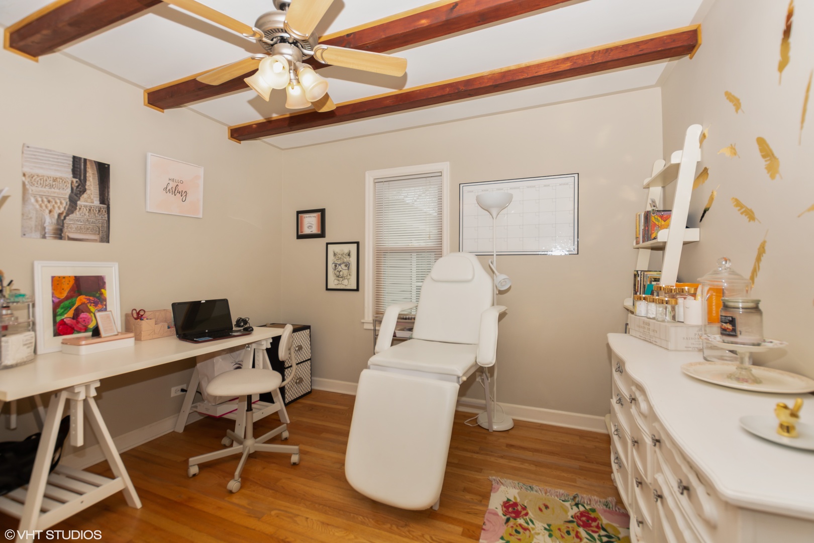 10906 Parkside Avenue Chicago Ridge, IL 60415 - Photo 4 of 15 a room with furniture and a wooden floor