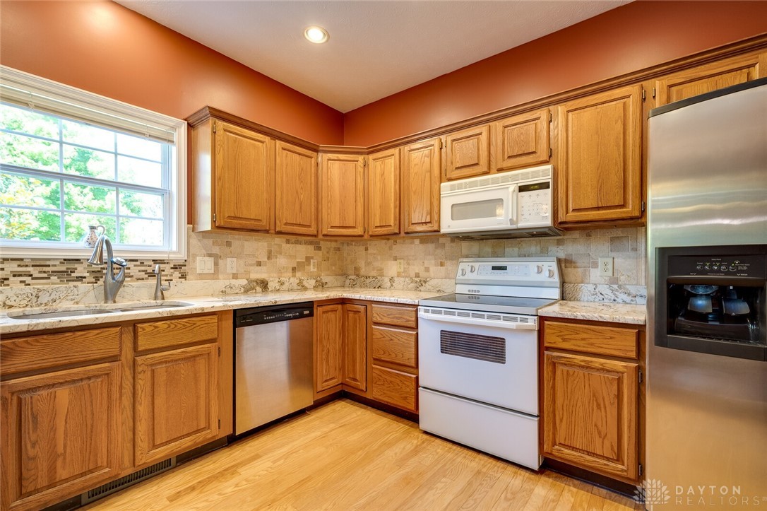 120 Reed Road Springboro, OH 45066 - Photo 14 of 39