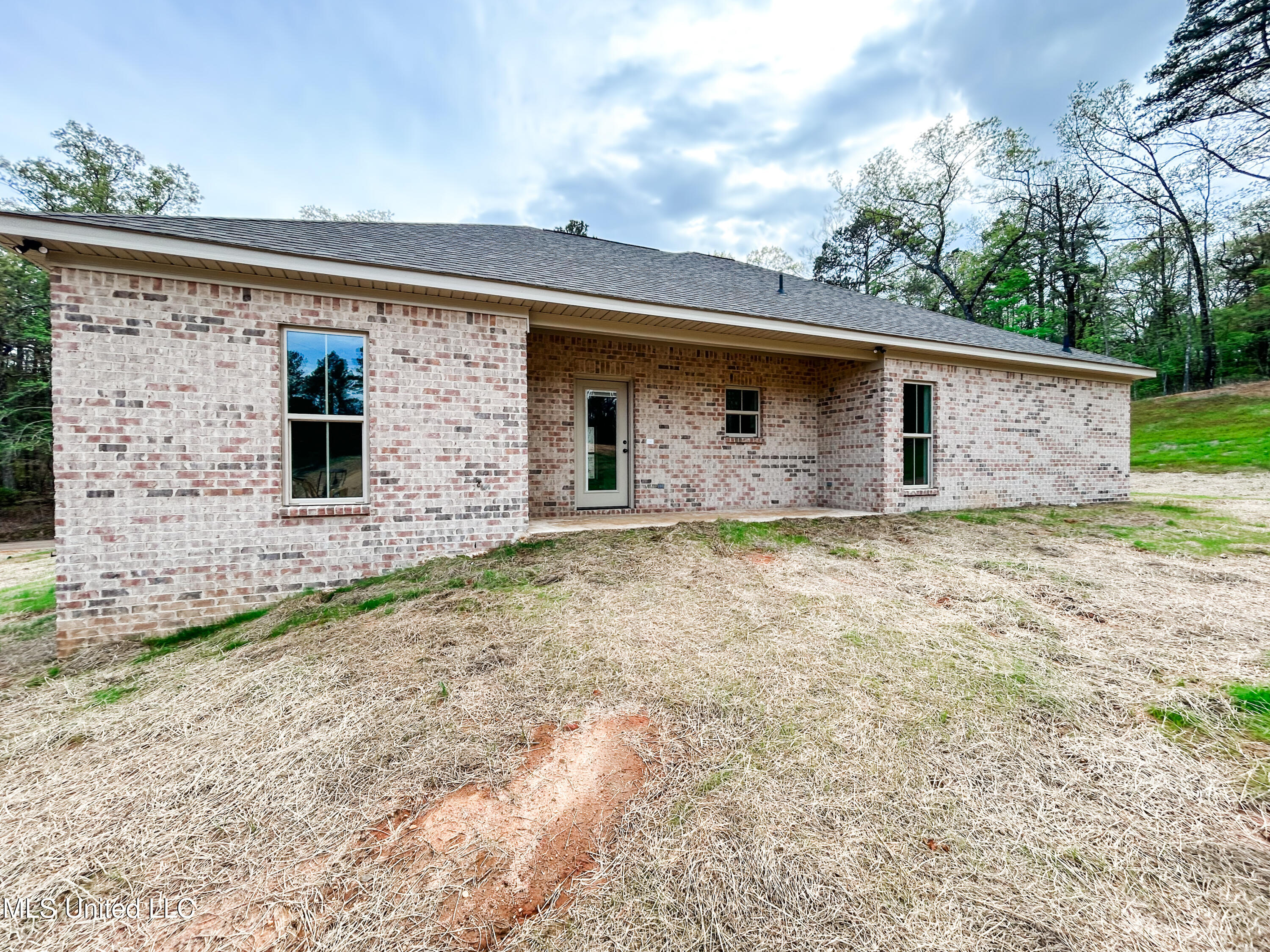 628 Mullican Road Florence, MS 39073 - Photo 29 of 29 IMG_4197