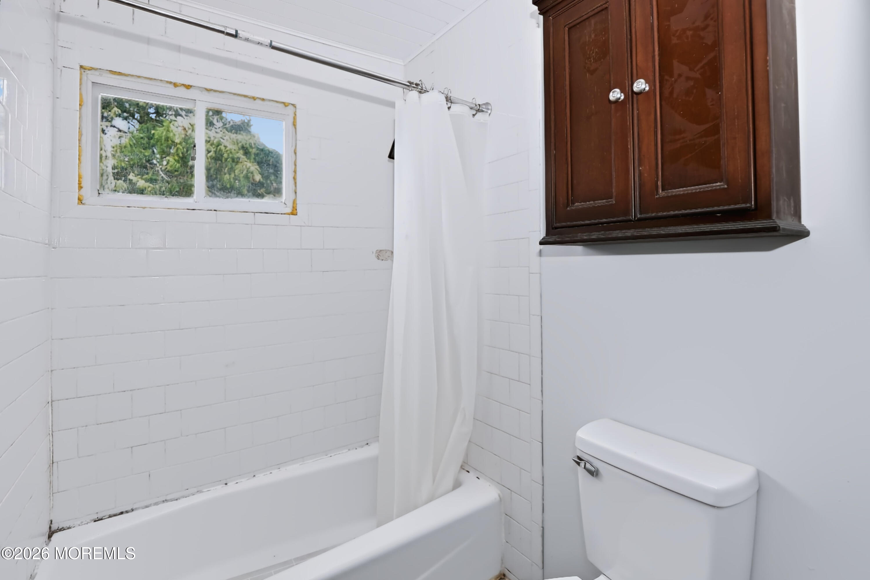 33 Alan Terrace Howell, NJ 07731 - Photo 39 of 42 518A6080