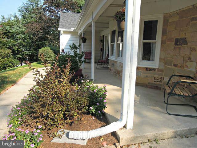 8702 Royal Ridge Lane Laurel, MD 20708 - Photo 2 of 30 Exterior (General)