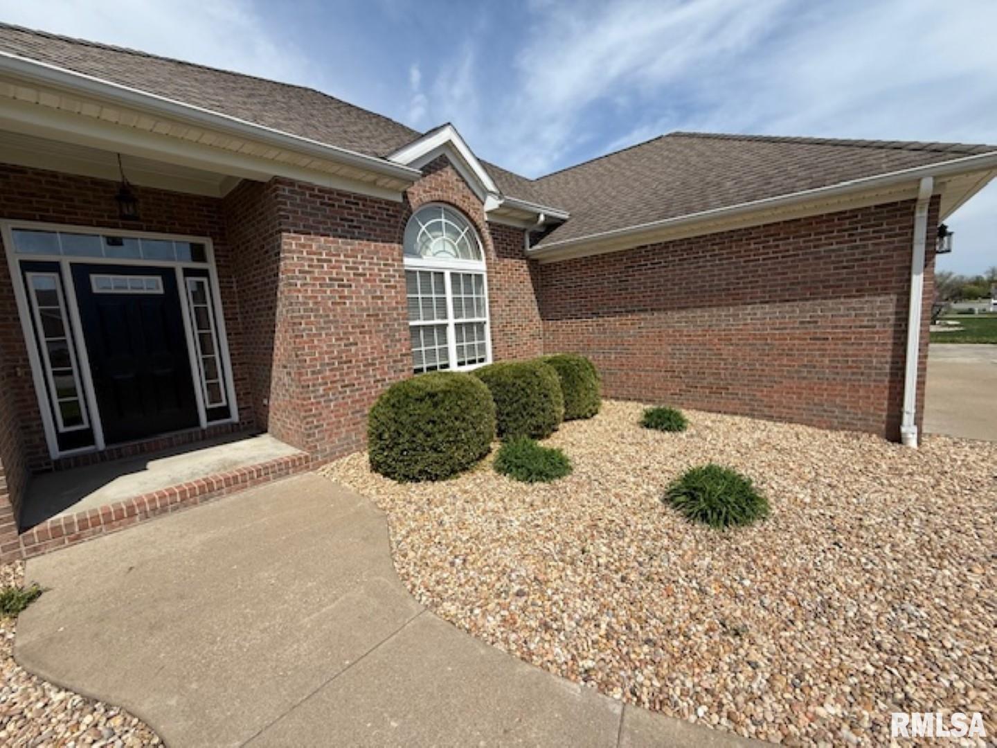 1108 Folgers Street Marion, IL 62959 - Photo 33 of 36 Gallery Image 33