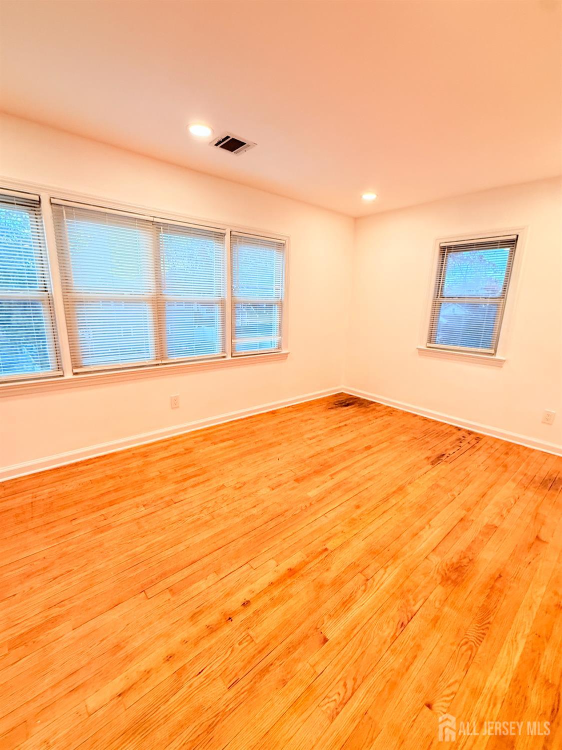 385 Pierson Avenue, Unit 2 Edison, NJ 08837 - Photo 9 of 18