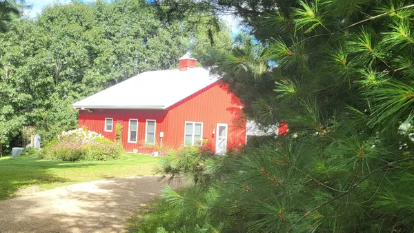 $695,000 | 19767 County Highway East, Richland Center, WI 53581