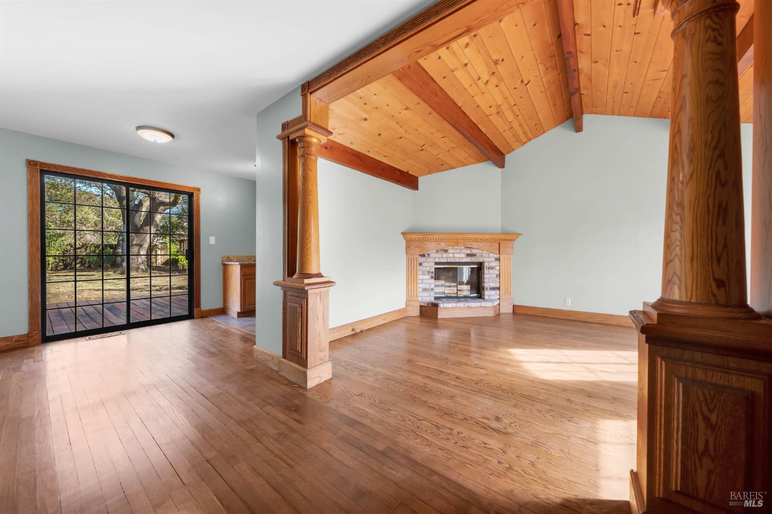 32 Jefferson Avenue San Rafael, CA 94903 - Photo 12 of 51