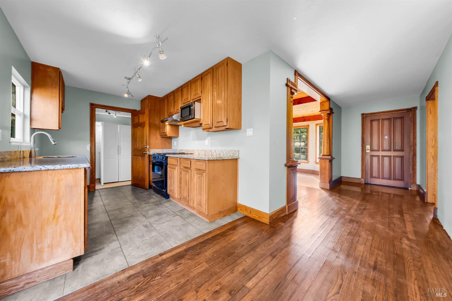 32 Jefferson Avenue San Rafael, CA 94903 - Photo 14 of 51