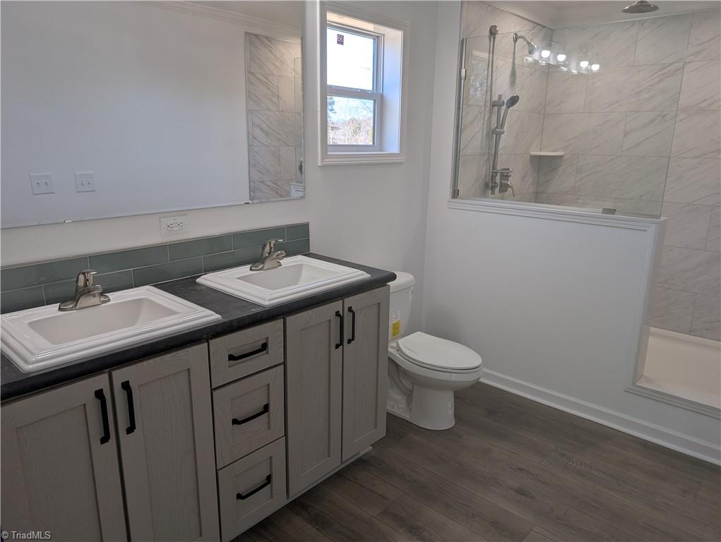 2184 Meadow Ridge Road Burlington, NC 27217 - Photo 11 of 23 Gallery Image 11