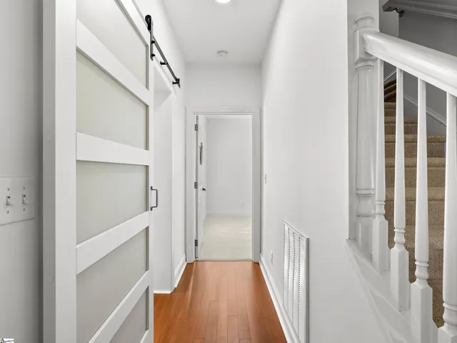 $434,000 | 19 Lynnbrook Way, Columbus, NC 28722