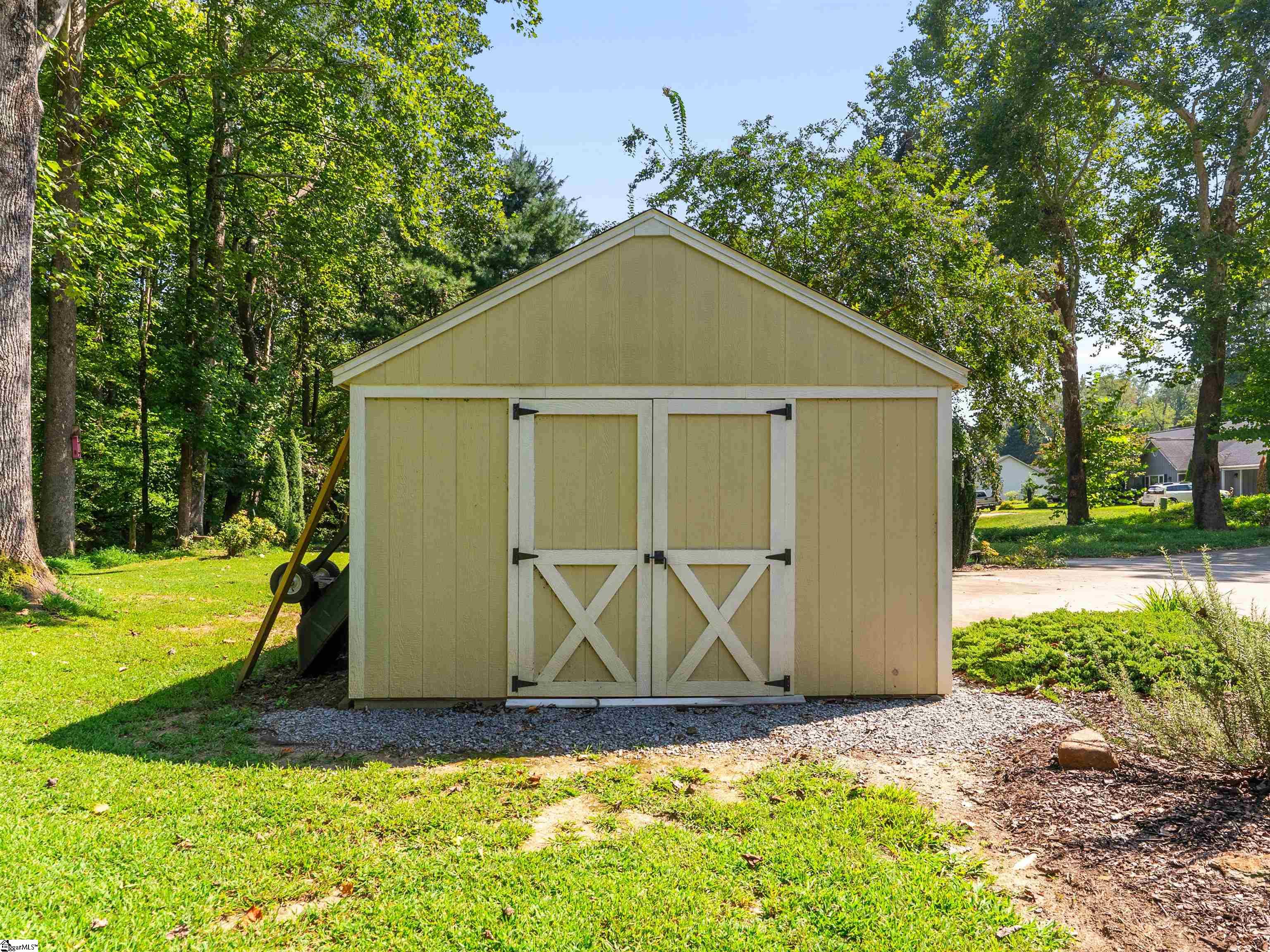 19 Lynnbrook Way Columbus, NC 28722 - Photo 43 of 46