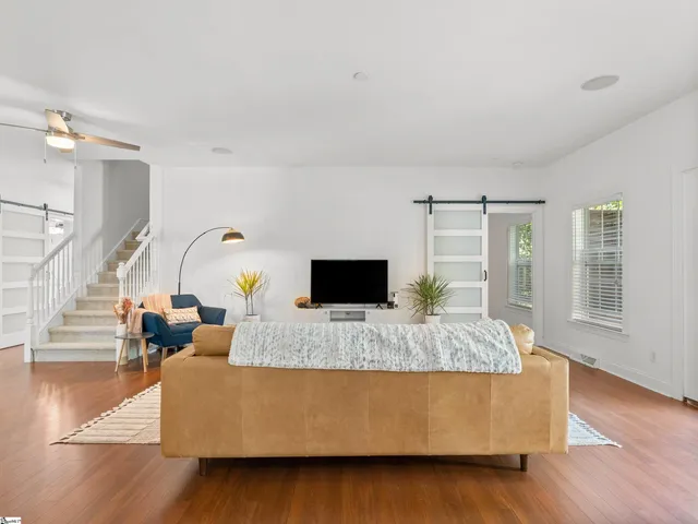 $434,000 | 19 Lynnbrook Way, Columbus, NC 28722