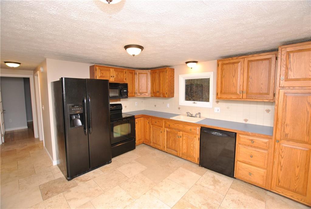 355 Webber Road Waterboro, ME 04061 - Photo 4 of 22 Photo
