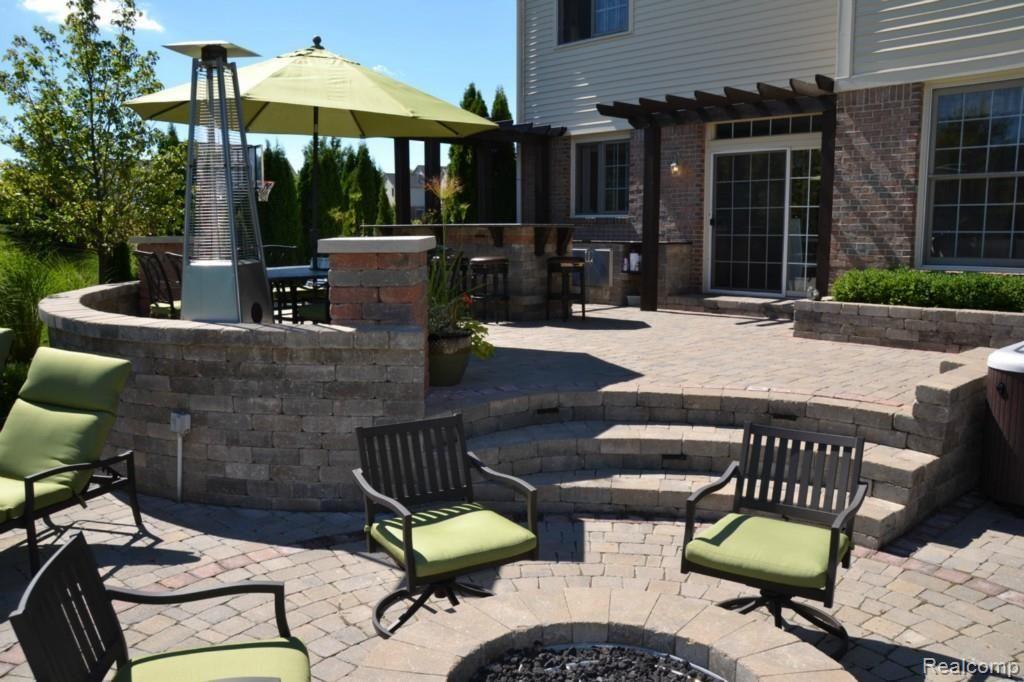 3120 Castleton Court Rochester, MI 48306 - Photo 31 of 40 Rear Patio With Every Amenity