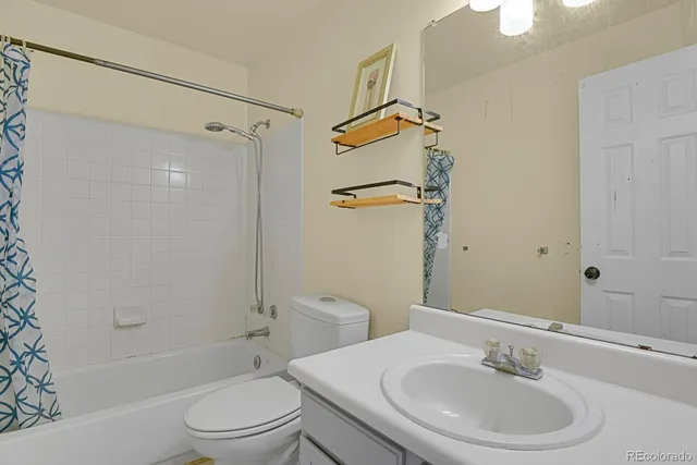 $550,000 | 2585 South Truckee Way, Aurora, CO 80013