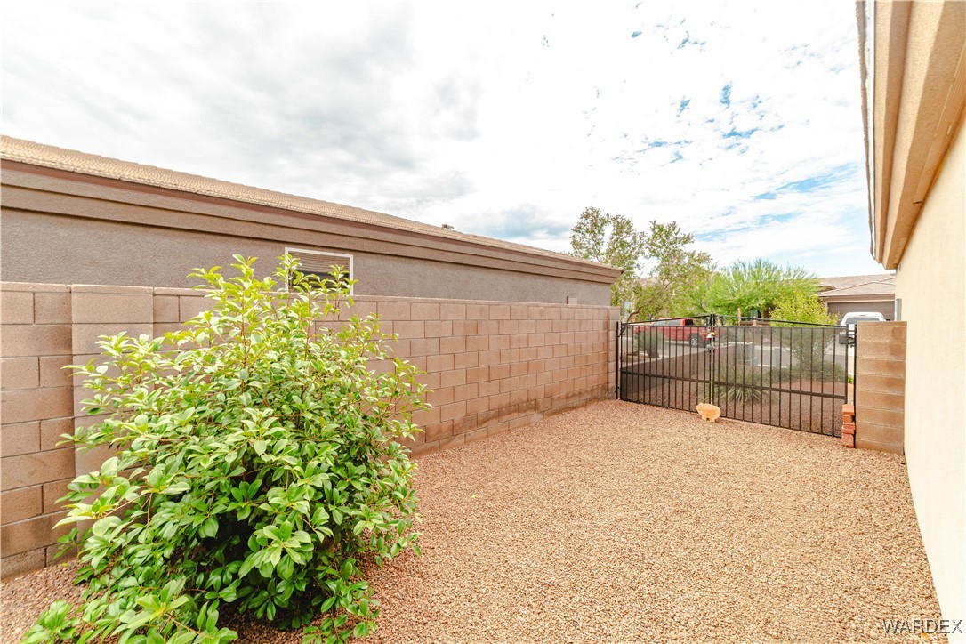 3367 Motherload Road Kingman, AZ 86401 - Photo 54 of 66 Yard