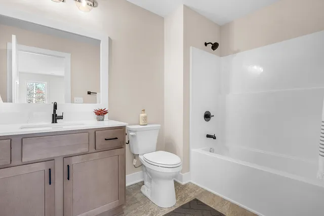 $359,900 | 1944 Park Street, La Porte, IN 46350