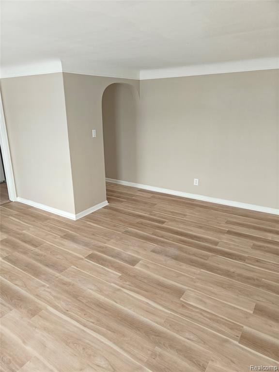 8030 Central Street, Unit 3 Center Line, MI 48015 - Photo 7 of 13