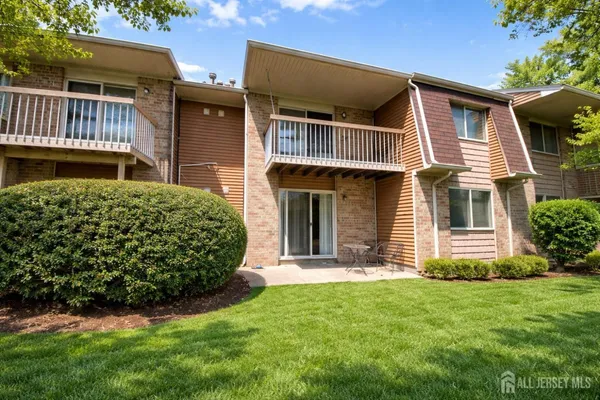 $329,000 | 203 Mandon Court, Unit 2, Princeton, NJ 08540