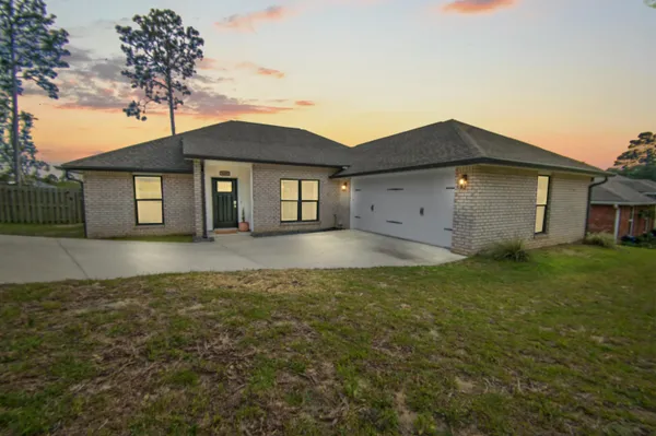 $375,000 | 400 Scooter Cove, Crestview, FL 32539