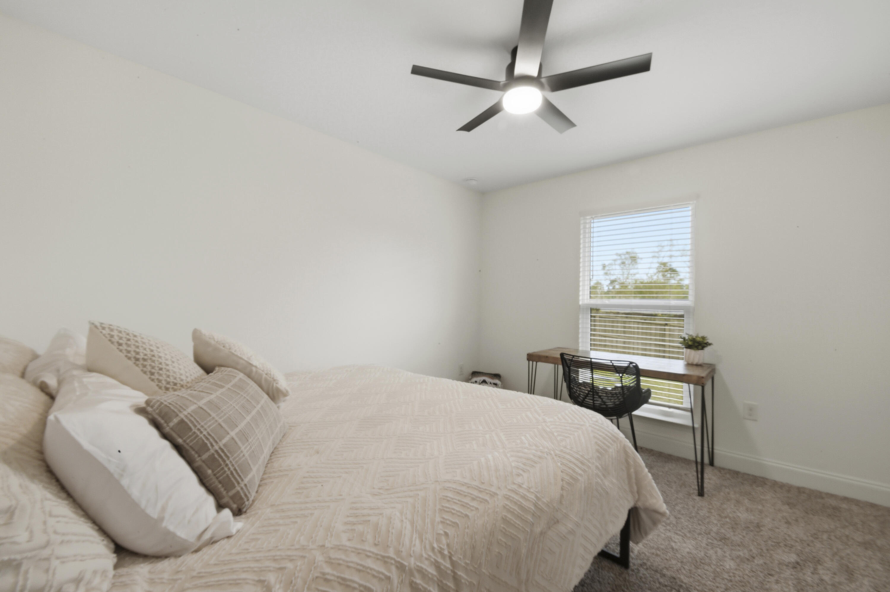 400 Scooter Cove Crestview, FL 32539 - Photo 27 of 31 HDR_4910