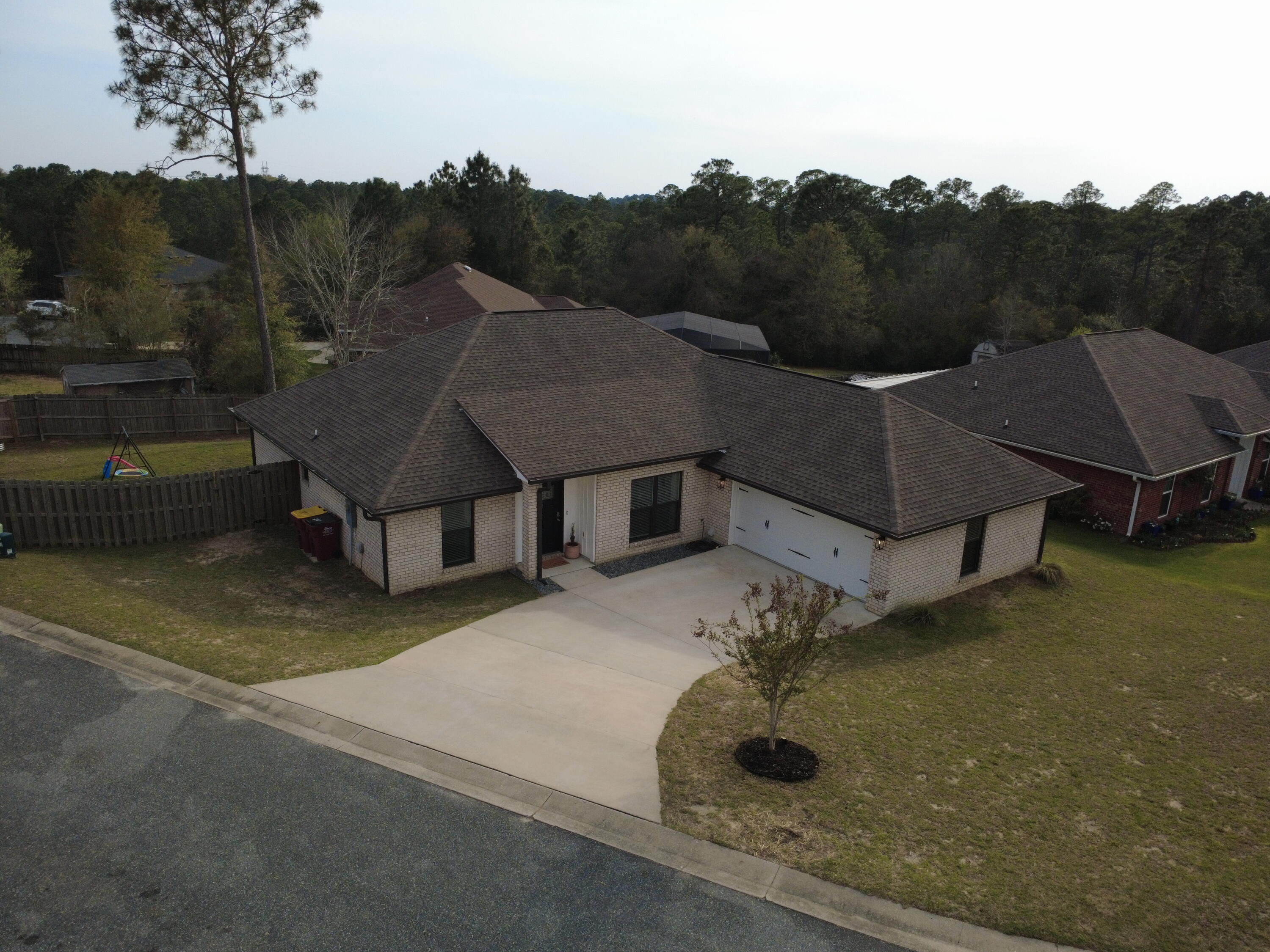 400 Scooter Cove Crestview, FL 32539 - Photo 3 of 31 DJI_0036