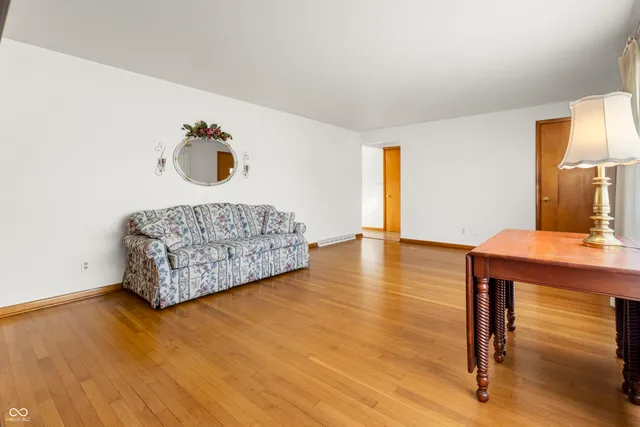 $214,900 | 2791 19th Street, Columbus, IN 47201