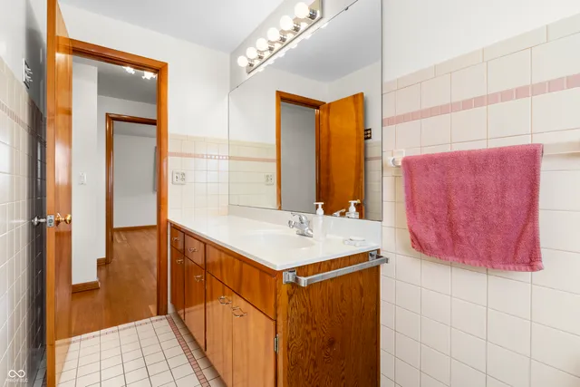 $214,900 | 2791 19th Street, Columbus, IN 47201