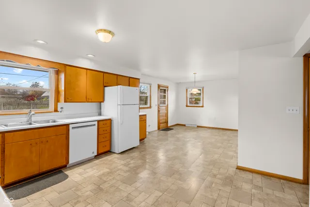 $214,900 | 2791 19th Street, Columbus, IN 47201