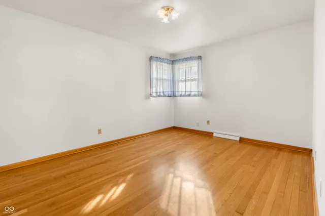 $214,900 | 2791 19th Street, Columbus, IN 47201