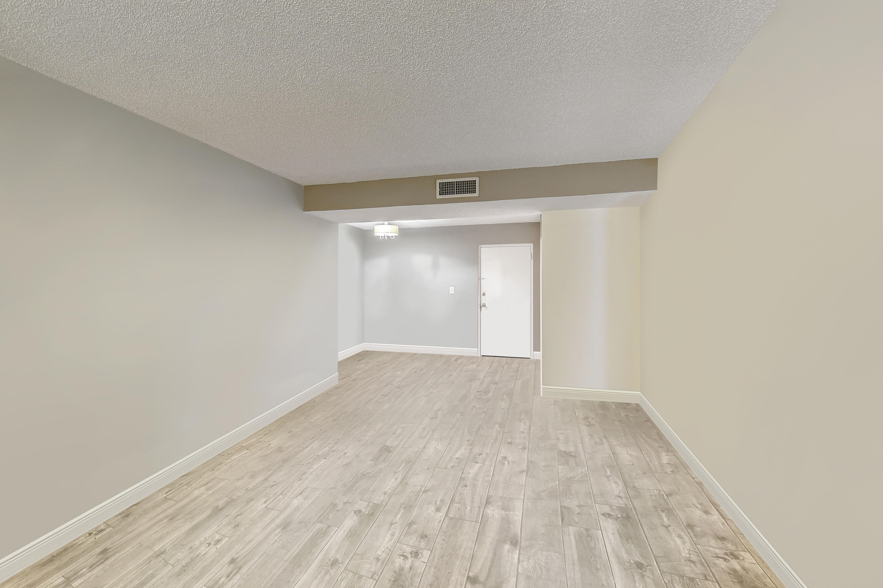 460 Northwest 20th Street, Unit 1060 Boca Raton, FL 33431 - Photo 4 of 12 Living Room 2
