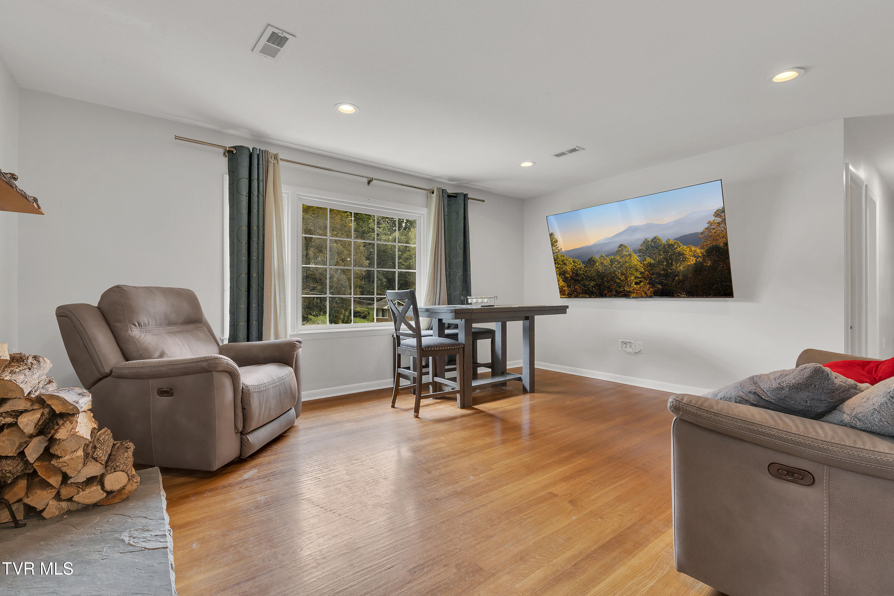 100 Martindale Road Bristol, TN 37620 - Photo 14 of 39 6_27