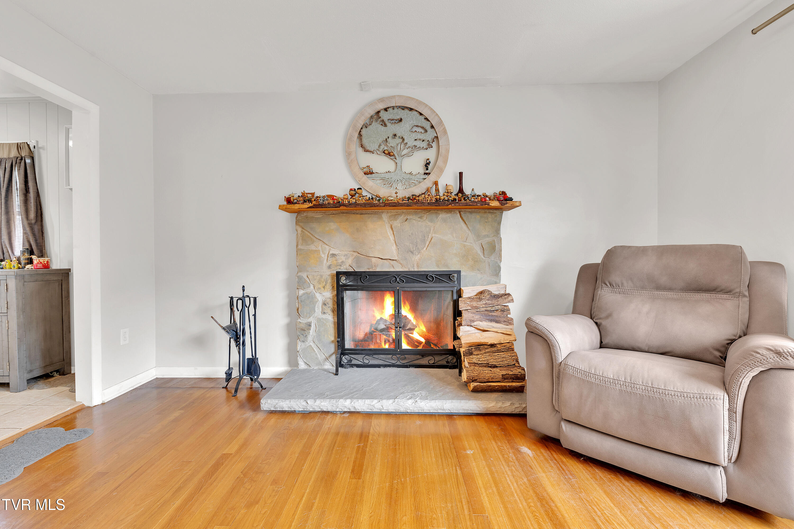 100 Martindale Road Bristol, TN 37620 - Photo 9 of 39 5_26