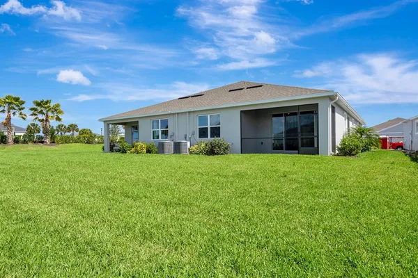 $2,700 | 18014 Cropside Trail, Bradenton, FL 34211