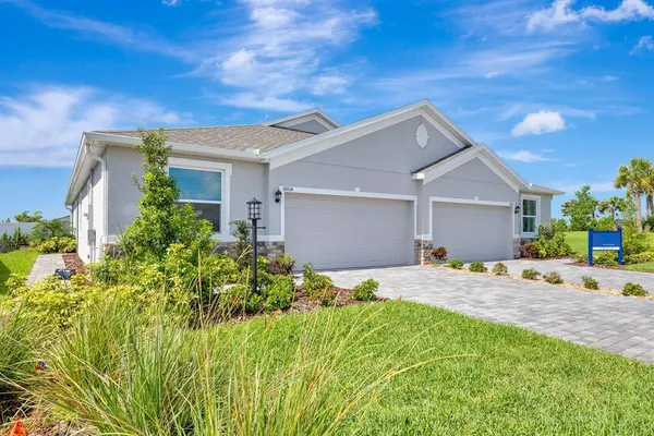 $2,700 | 18014 Cropside Trail, Bradenton, FL 34211
