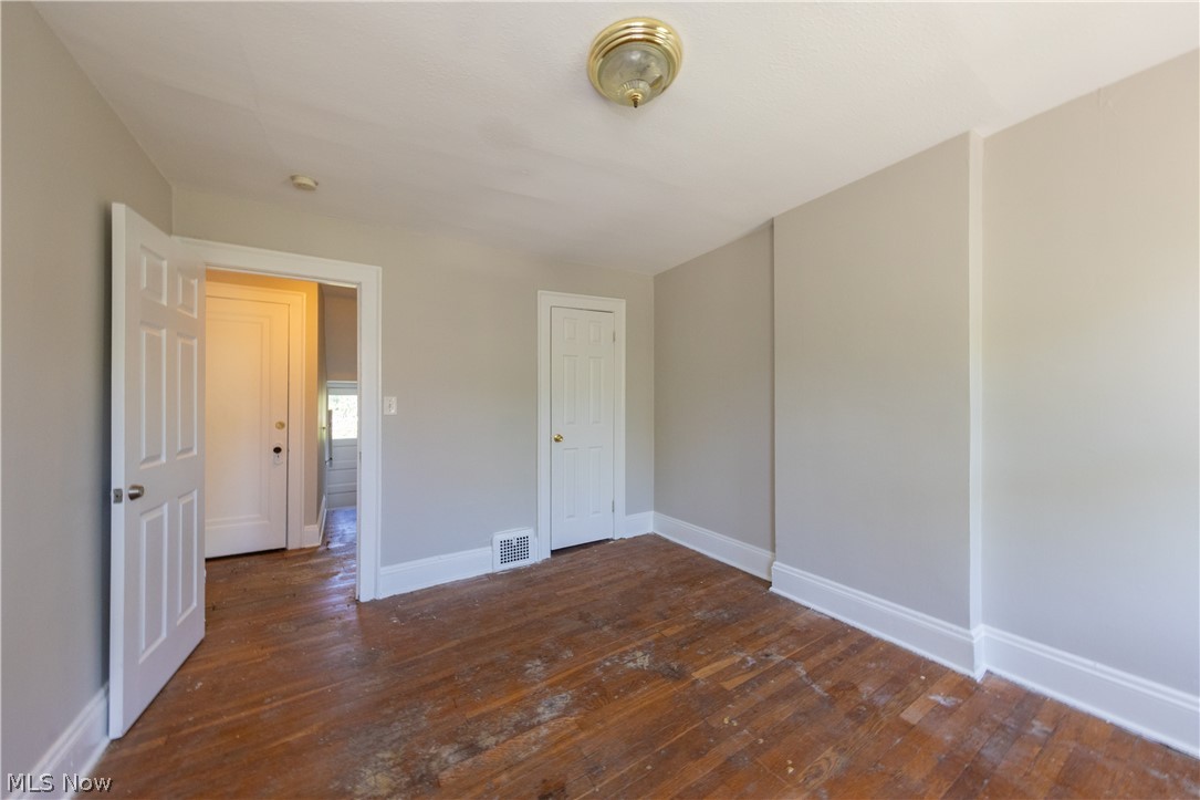 14650 Superior Road Cleveland, OH 44118 - Photo 34 of 50