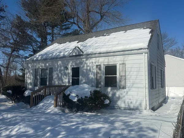 $272,000 | 944 Wilbraham Road, Springfield, MA 01109