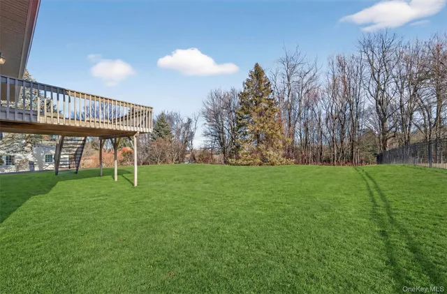 $575,000 | 11 Hilltop Lane, Warwick, NY 10990