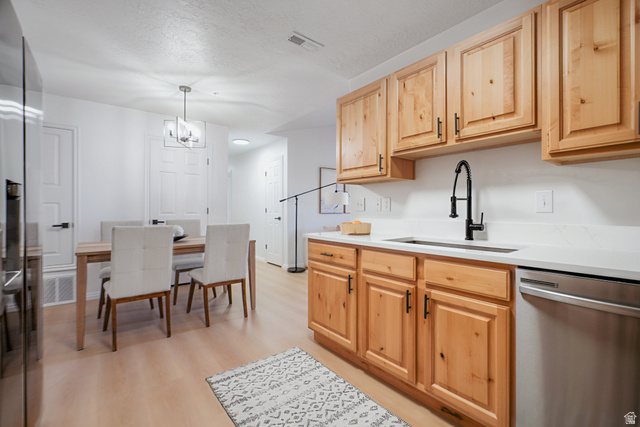 8176 North Cedar Springs Road, Unit V12 Eagle Mountain, UT 84005 - Photo 6 of 20