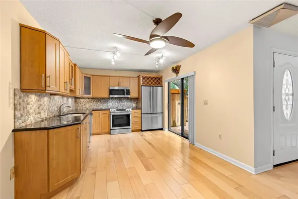$267,000 | 2712 12th Court, Palm Harbor, FL 34684