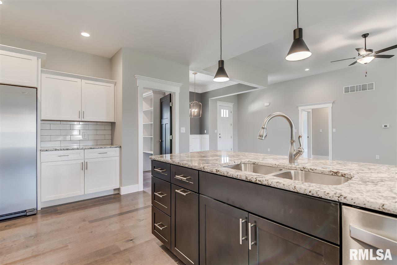 4603 Shalegh Avenue Springfield, IL 62711 - Photo 13 of 34 Gallery Image 13