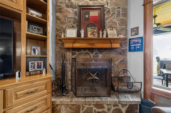 $1,149,000 | 10227 County Road 4101, Frankston, TX 75763