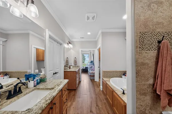 $1,149,000 | 10227 County Road 4101, Frankston, TX 75763