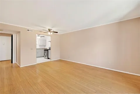 $165,000 | 5400 Roswell Road, Unit G3, Atlanta, GA 30342