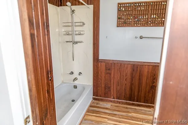 $422,100 | 9408 State Highway 7, Dupont, IN 47231