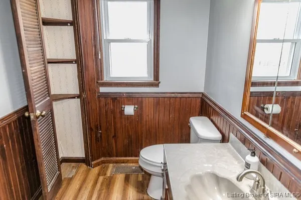 $422,100 | 9408 State Highway 7, Dupont, IN 47231