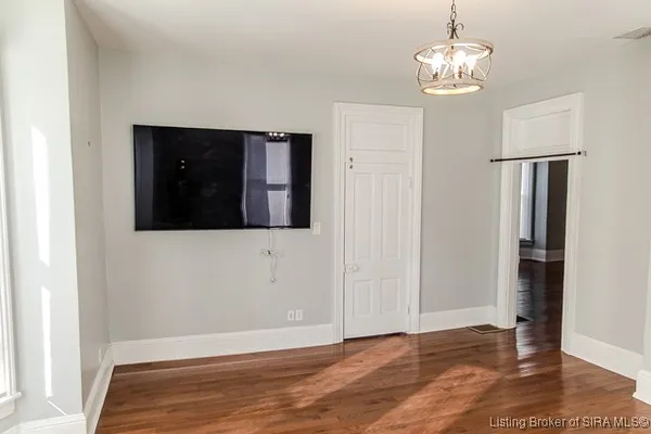 $422,100 | 9408 State Highway 7, Dupont, IN 47231