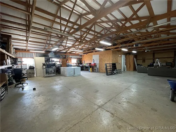$422,100 | 9408 State Highway 7, Dupont, IN 47231